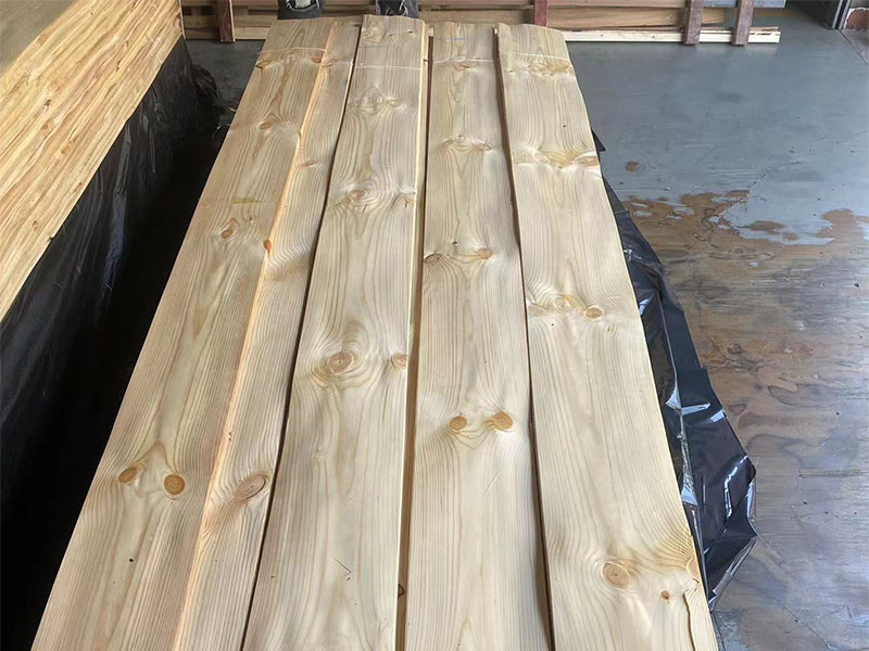 High quality and good price for chinese knotty pine wood veneer